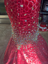 Load image into Gallery viewer, Panoply Red Mermaid Prom Dress Size 4

