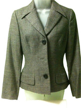 Load image into Gallery viewer, Dolce Gabbana Blazer Size XS
