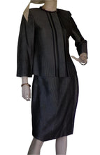 Load image into Gallery viewer, Ellen Tracy Women Skirt Suit Gray Size 8
