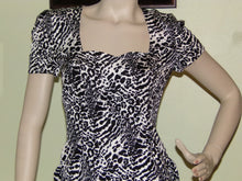 Load image into Gallery viewer, Carolina Herrera Animal Print Ahort Sleevess Silk Dress
