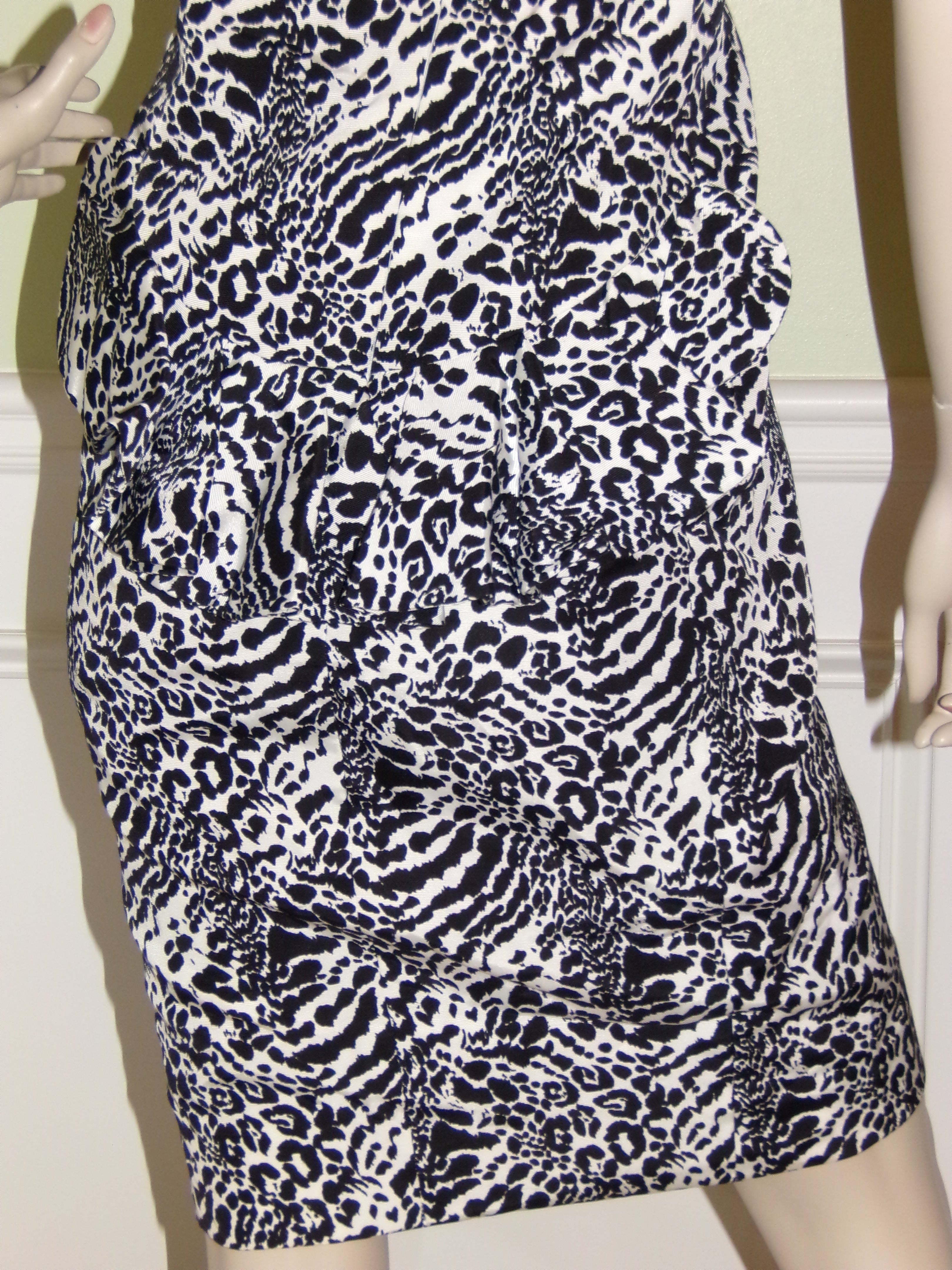 Carolina Herrera Animal Print Ahort Sleevess Silk Dress
